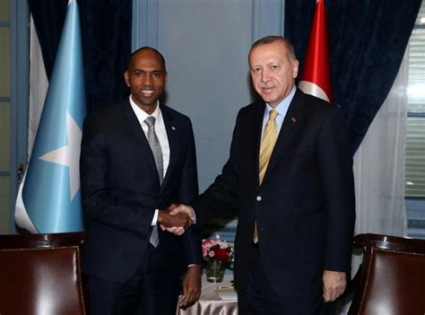 C­u­m­h­u­r­b­a­ş­k­a­n­ı­ ­E­r­d­o­ğ­a­n­,­ ­S­o­m­a­l­i­ ­B­a­ş­b­a­k­a­n­ı­ ­H­a­y­r­i­­y­i­ ­k­a­b­u­l­ ­e­t­t­i­